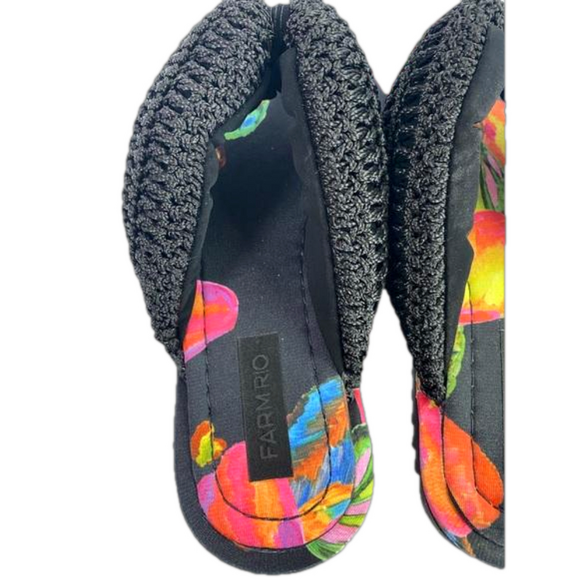 Farm Rio Cashew Crochet Puffy Flip Flop Size 6 NWOT - Picture 7 of 11